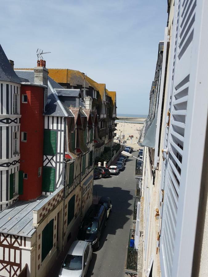 Ferienwohnung Duplex 50 M2 Au Pied Des Planches Trouville-sur-Mer Exterior foto